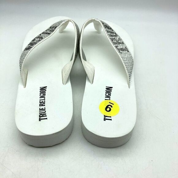 NWT True Religion Amayah Embellished White Sandals Size 9M - Picture 4 of 7
